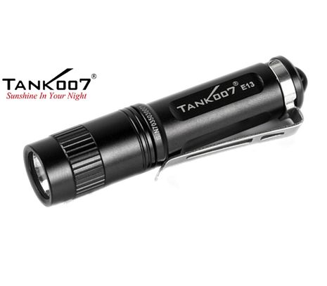 Kľúčenková LED baterka Tank007 E13
